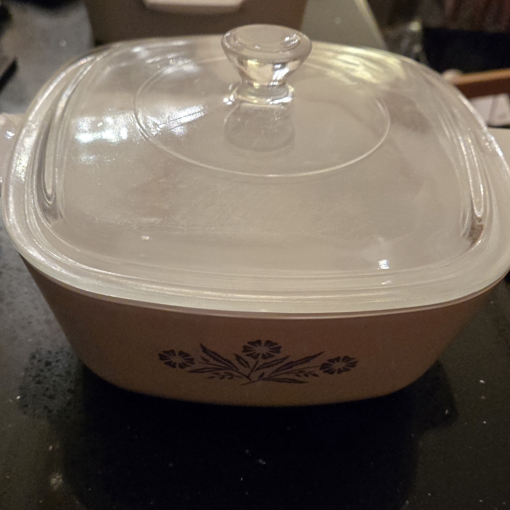 CORNING WARE BLUE CORNFLOWER 1.5 QT DISH W LID 60'S Mother's Day Hosting Party